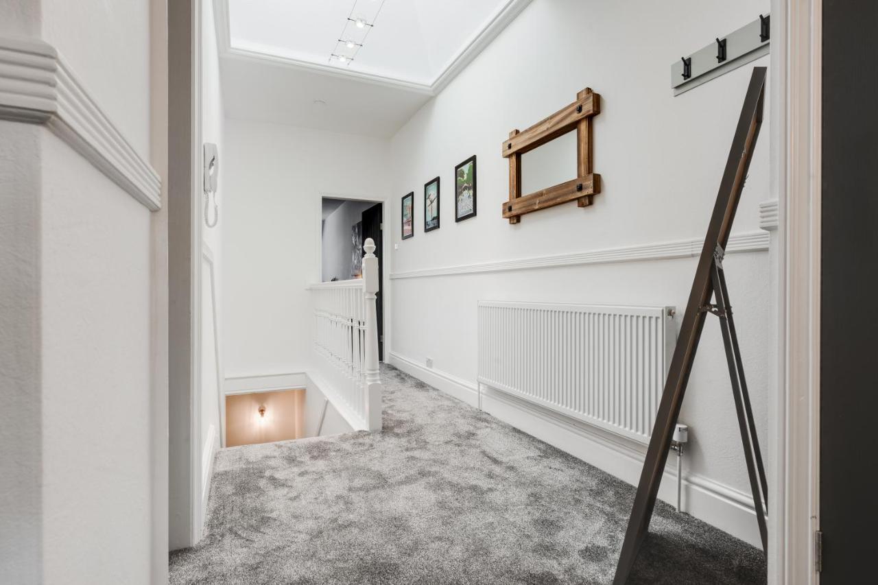 St David'S - Stylish 2 Bed Apartment, Free Parking, Close To Beach Lytham St Annes Exterior foto