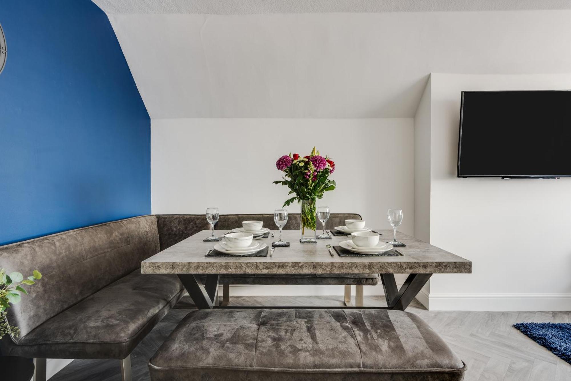 St David'S - Stylish 2 Bed Apartment, Free Parking, Close To Beach Lytham St Annes Exterior foto